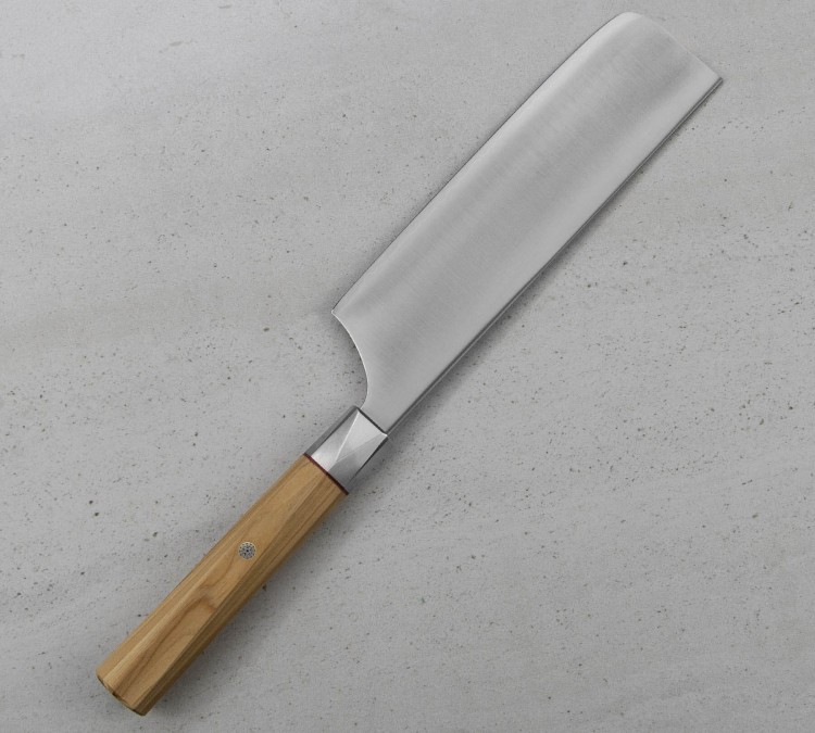 Mcusta Zanmai Beyond Aogami Super Nóż Nakiri 16,5 cm