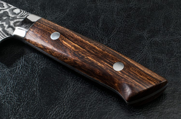 Takeshi Saji IW Ręcznie kuty nóż uniwersalny 15cm VG-10