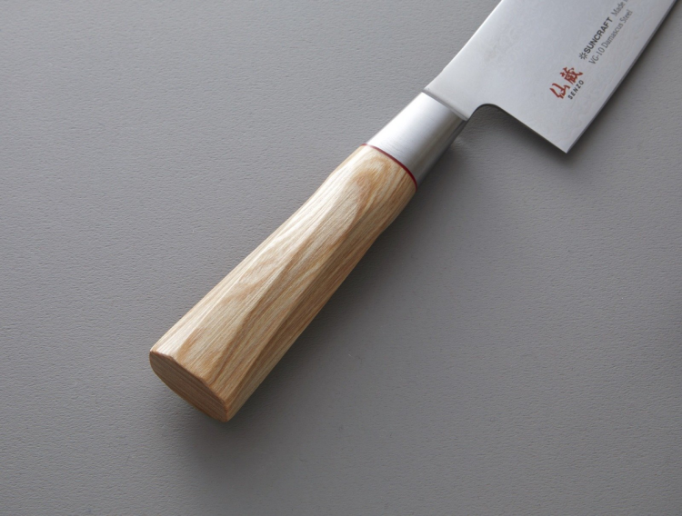 Suncraft SENZO TWISTED OCTAGON nóż Santoku 167mm (TO-04)