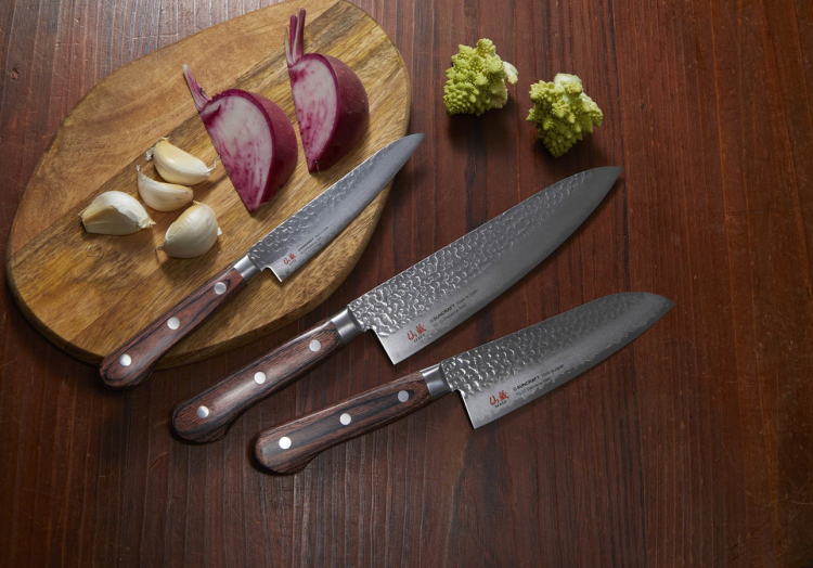 Suncraft SENZO UNIVERSAL nóż Santoku 165 mm (FT-01)