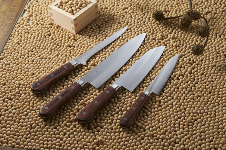 Suncraft SENZO CLAD nóż Petty 135 mm (AS-04)