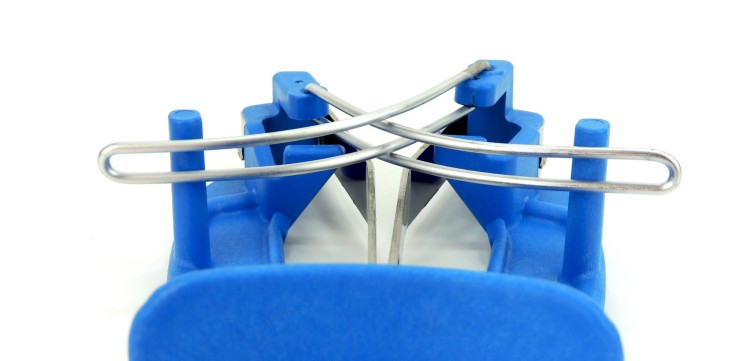 Bobet Sharp Easy 9980 ostrzałka do noży niebieska z uchwytem