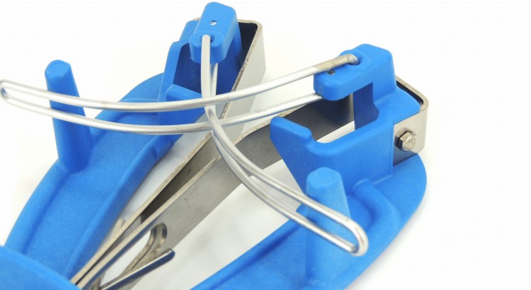 Bobet Sharp Easy 9980 ostrzałka do noży niebieska z uchwytem