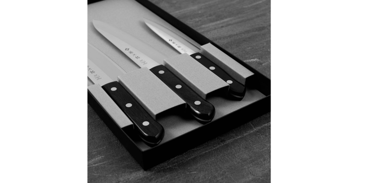 Tojiro DP3 Eco Uniwersalny 13 cm + Santoku 17 cm + Szefa kuchni 18 cm