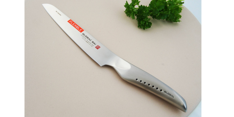 Global SAI nóż uniwersalny elastyczny 17cm SAI-M05