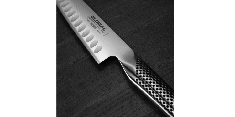 Global Nóż szefa kuchni żłobiony 18cm G-78
