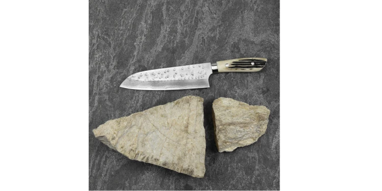 Takeshi Saji SRS-13 Jeleni róg Ręcznie kuty nóż Santoku 18 cm HC-7504
