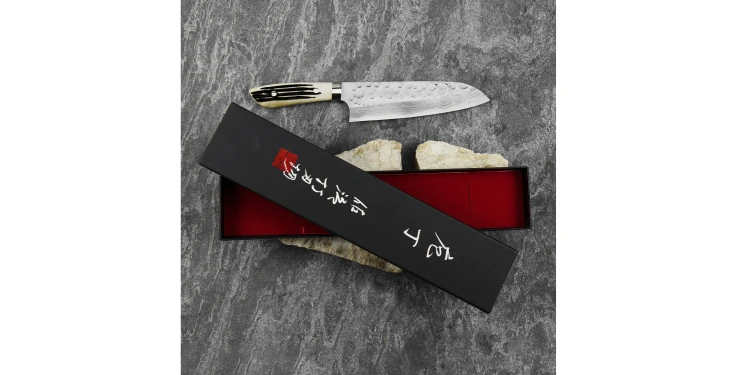 Takeshi Saji SRS-13 Jeleni róg Ręcznie kuty nóż Santoku 18 cm HC-7504