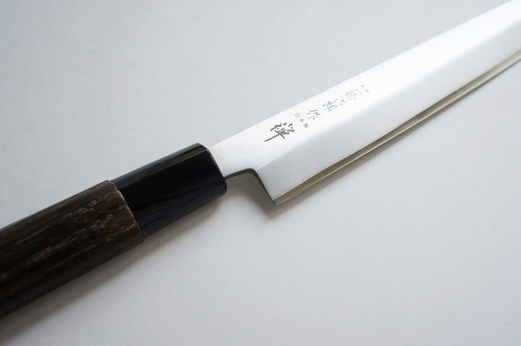 Tojiro Zen Kasztan nóż Yanagi-Sashimi 21cm FD-572K