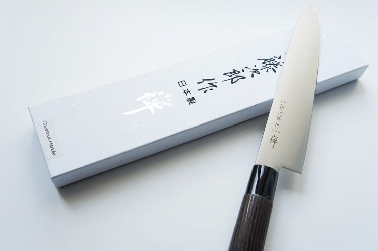 Tojiro Zen Kasztan nóż szefa kuchni 18cm FD-563K